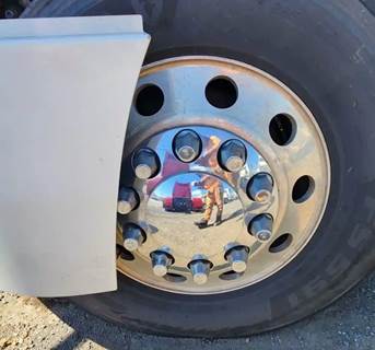 Mack Anthem Left Spindle