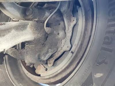 Mack Anthem Left Spindle