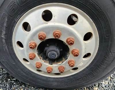 Mack CH613 Right Spindle