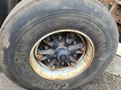 Mack DM688S Right Spindle