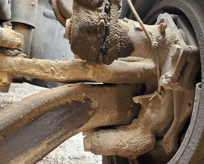 Mack Granite CV713 Left Spindle for a 2006 Mack CV713 Granite