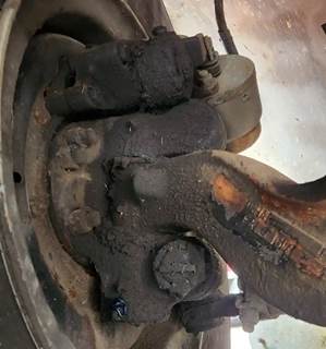 Mack MC688FC Right Spindle