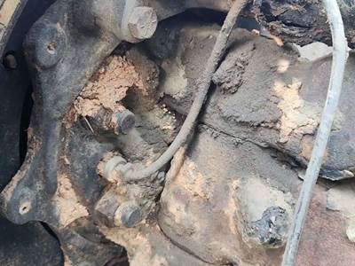 Mack RD688S Right Spindle