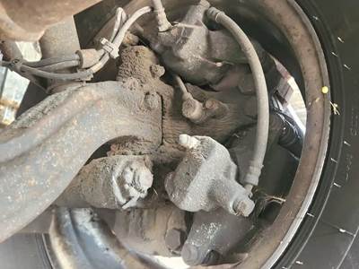 Mitsubishi FE-84D Left Spindle