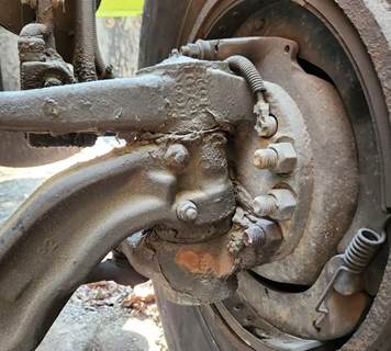 Peterbilt 348 Left Spindle