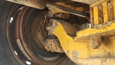 Peterbilt 357 Right Spindle