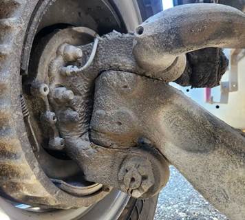 Peterbilt 367 Right Spindle