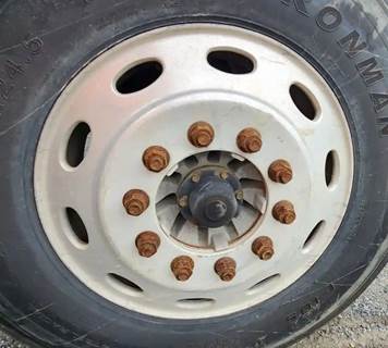 Peterbilt 379 Right Spindle