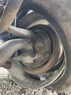 Peterbilt 379 Left Spindle