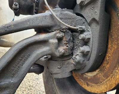 Peterbilt 386 Left Spindle