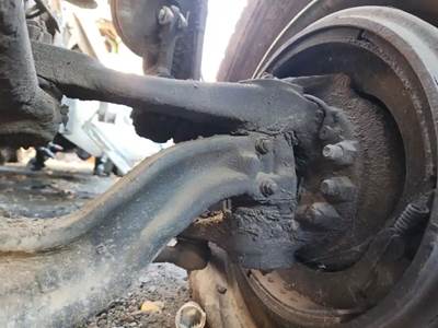 Peterbilt 389 Left Spindle