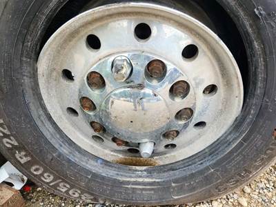 Peterbilt 389 Right Spindle