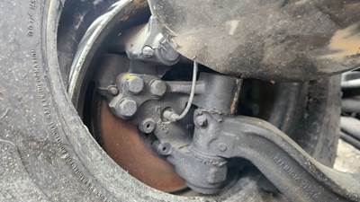 Peterbilt 567 Right Spindle