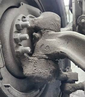 Peterbilt 567 Right Spindle