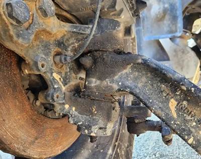 Peterbilt 567 Right Spindle