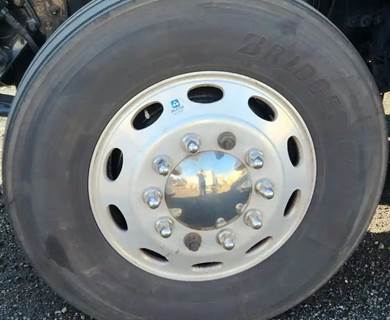 Peterbilt 579 Left Spindle