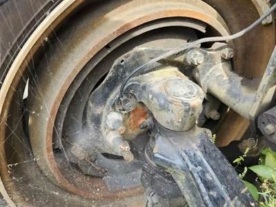 Peterbilt 579 Right Spindle