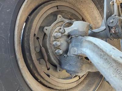 Peterbilt 579 Right Spindle