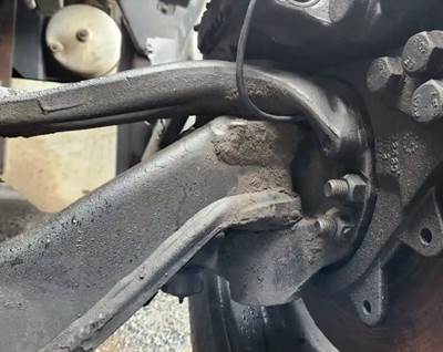 Peterbilt 579 Left Spindle