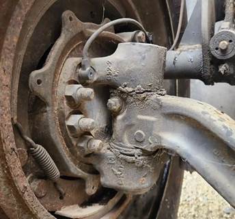 Peterbilt 579 Right Spindle