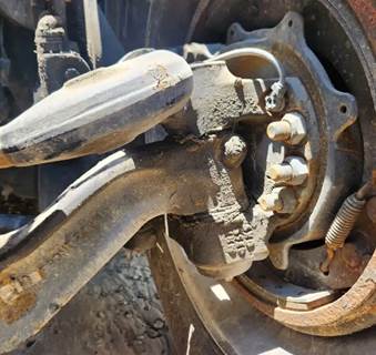 Peterbilt 579 Left Spindle