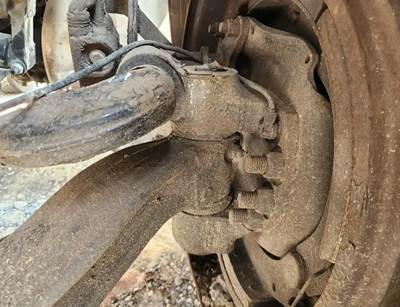 Peterbilt 579 Left Spindle
