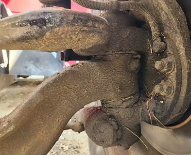 Pierce Model Tilt Cab Left Spindle