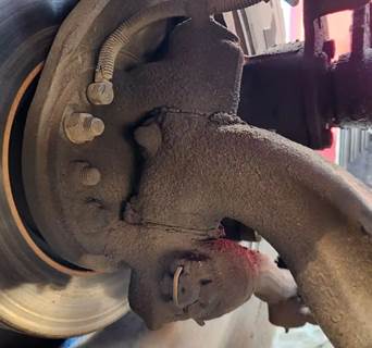 Pierce Model Tilt Cab Right Spindle