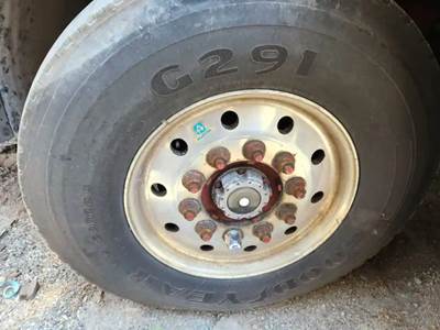 Seagrave Left Spindle for a 2006 Seagrave TT06DA