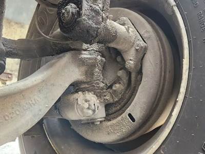 Sterling L7500 Left Spindle