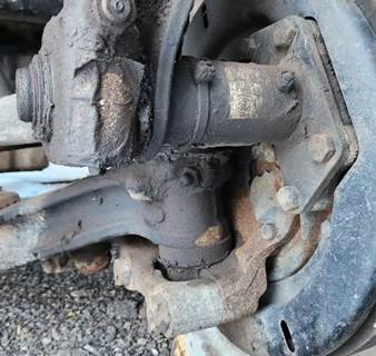 Sterling L7500 Left Spindle