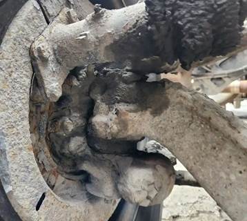 Sterling L9500 Right Spindle