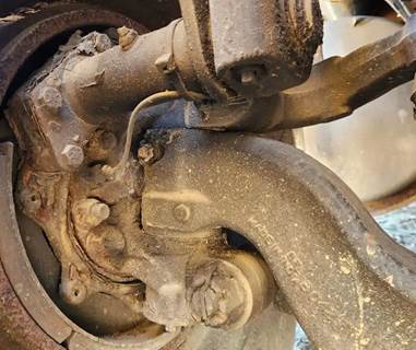 Sterling L9500 Right Spindle