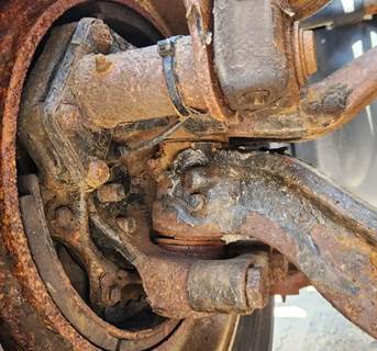 Sterling L9500 Right Spindle