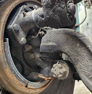 Sterling L9500 Right Spindle