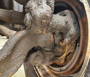 Sterling L9500 Left Spindle
