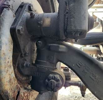 Sterling SC8000 Right Spindle for a 2007 Sterling SC8000 Cargo