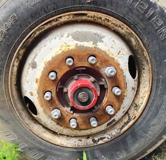 Pierce Right Spindle for a 1985 Pierce FireTruck