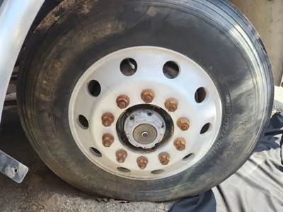 Sutphen Right Spindle for a 2001 Sutphen Firetruck