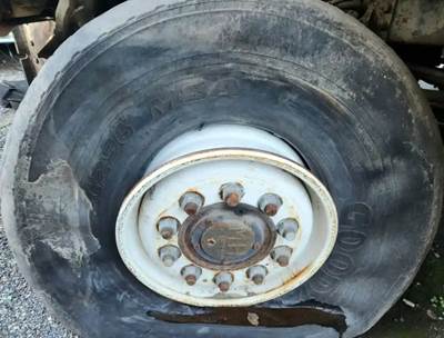 Volvo ACL AUTOCAR Left Spindle