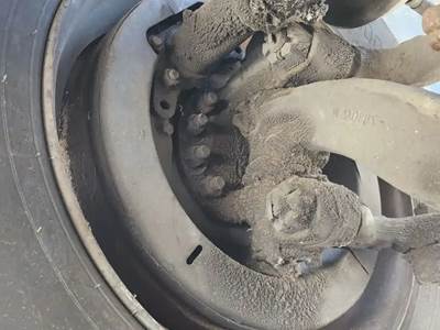 Volvo FE Right Spindle