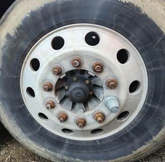 Volvo VNL Right Spindle