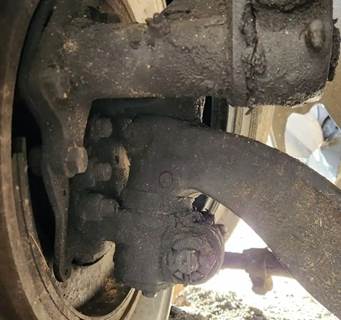 Volvo VNL Right Spindle