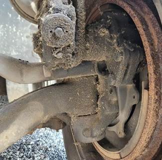 Volvo VNL Left Spindle