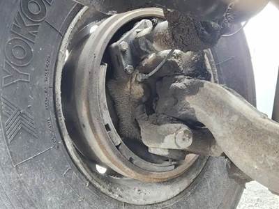 Western Star 4700 Right Spindle