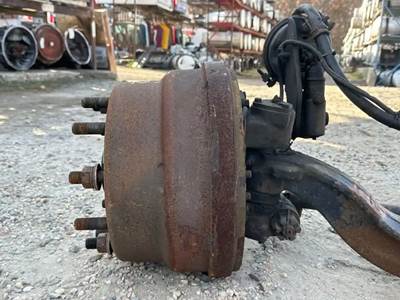 Western Star 4900FA Right Spindle for a 2005 Western Star 4900 FA