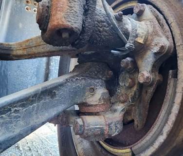 Western Star 5700 Left Spindle