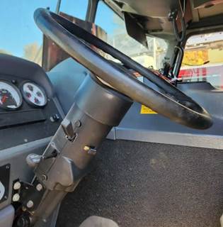 E-One Steering Column for a 2007 E-One Fire Truck