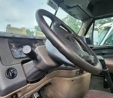Freightliner Cascadia 113 Steering Column