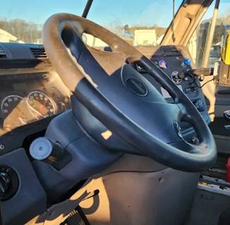 Freightliner Cascadia 113 Steering Column